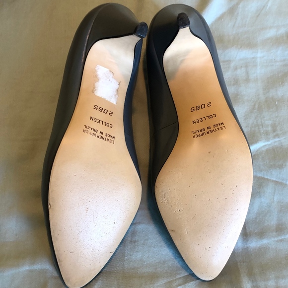 Gray Heels Size 6 - Picture 4 of 4